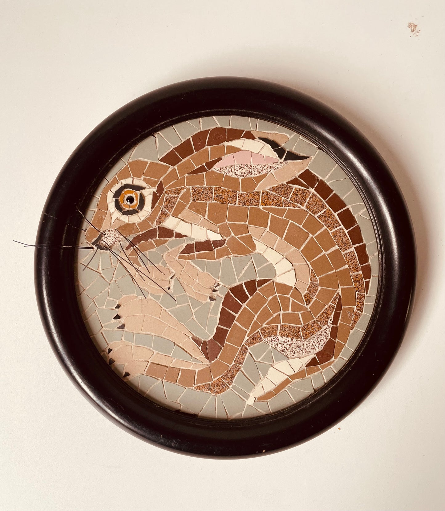 Mosaic Hare in round frame